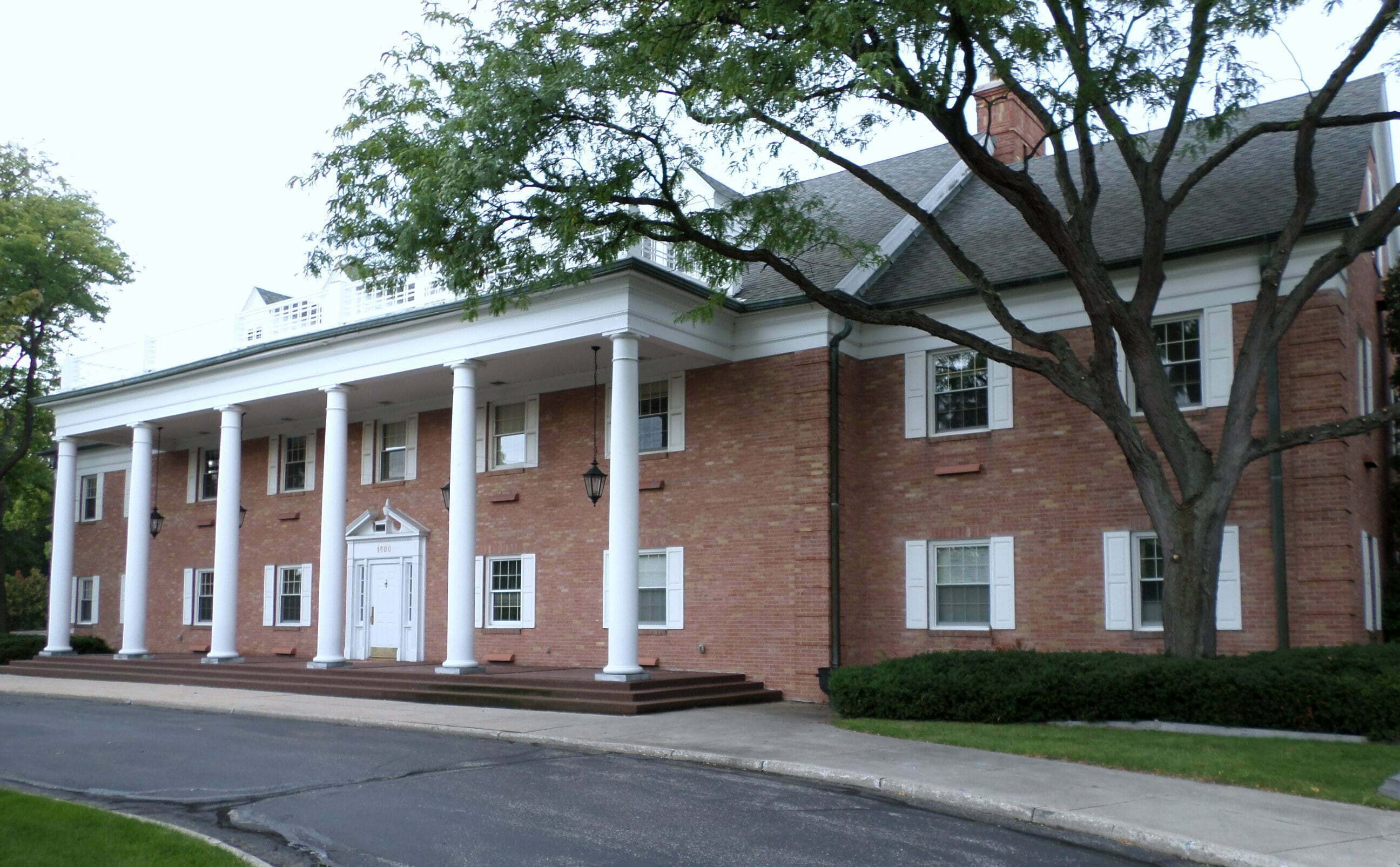 Start registering residences for which MC collects taxes: Dealers to SDM