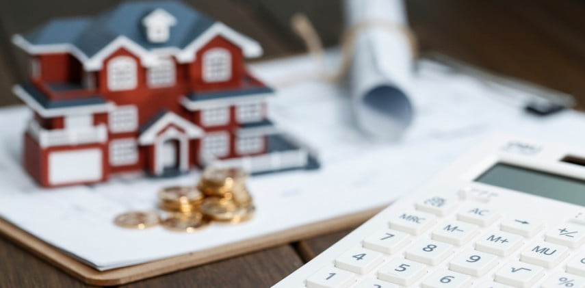 Bank 34 forsaking loan lending