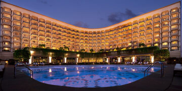Modern Hotel Architectural Designs: Blending Luxury and Function