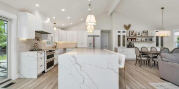 Full-Service Remodeling vs. Piecemeal Contractors: What’s the Difference?